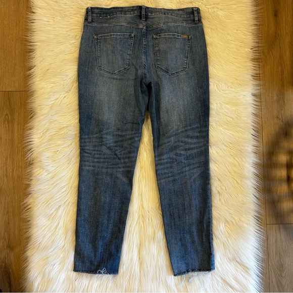 White House Black Market Women's MidRise Blue Everyday Soft Girlfriend Jeans 10 - Picture 8 of 9